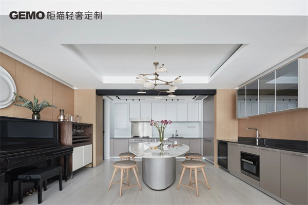 輕奢定制加盟哪家好，柜貓教你如何選擇品牌